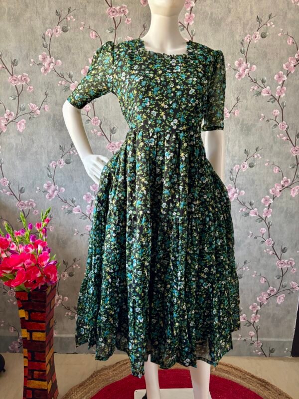 Green Floral gergette maxi