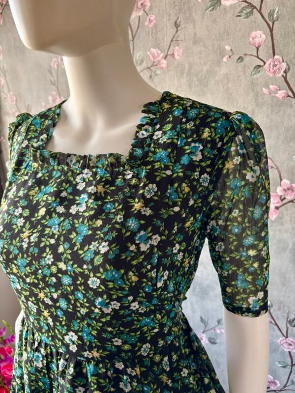 Green Floral gergette maxi