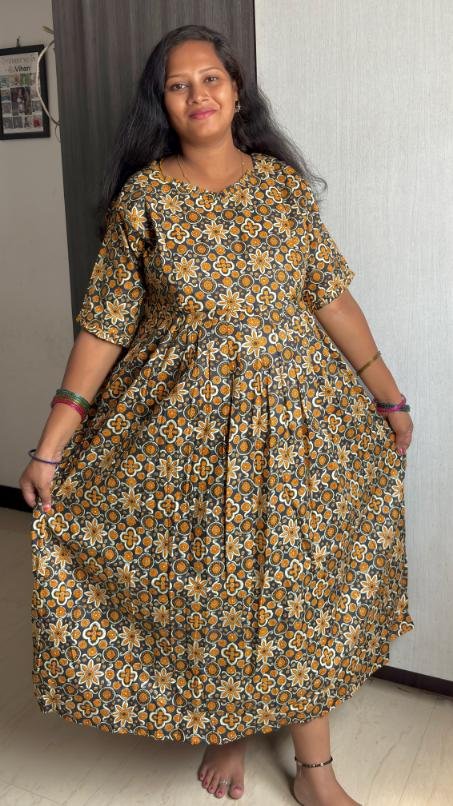 Black rangoli design maxi