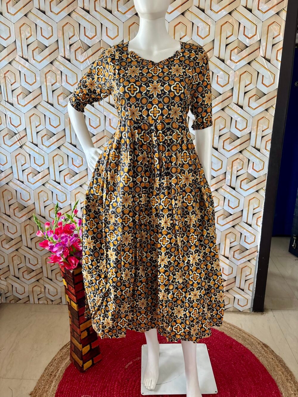 Black rangoli design maxi
